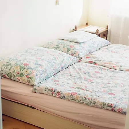 Holiday home Gecsek Haz *