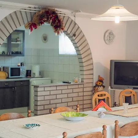Gecsek Haz Holiday home Gyenesdias